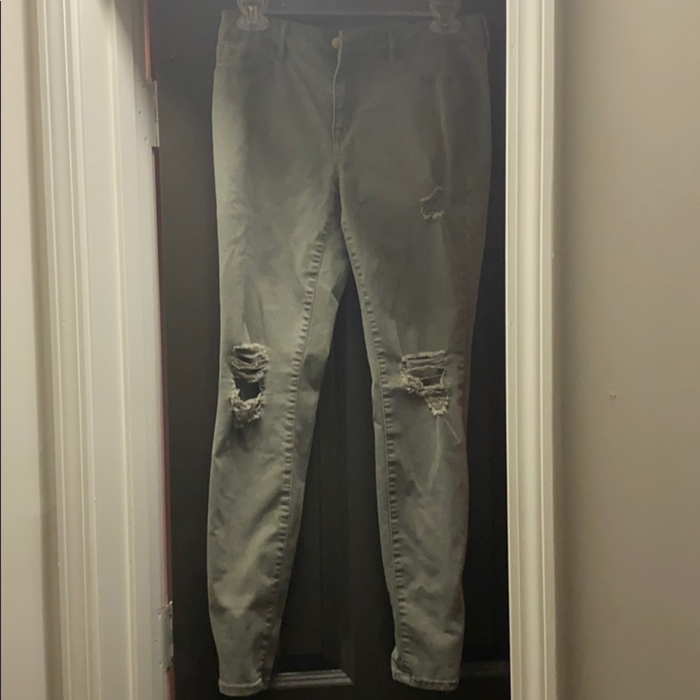 Olive jeans